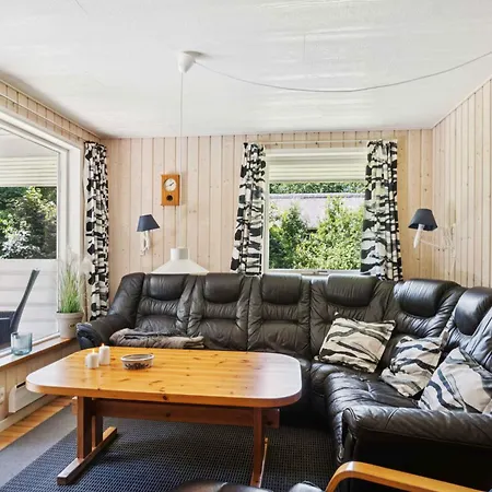 Lovely In Arrild Ferieby Casa de Férias Toftlund